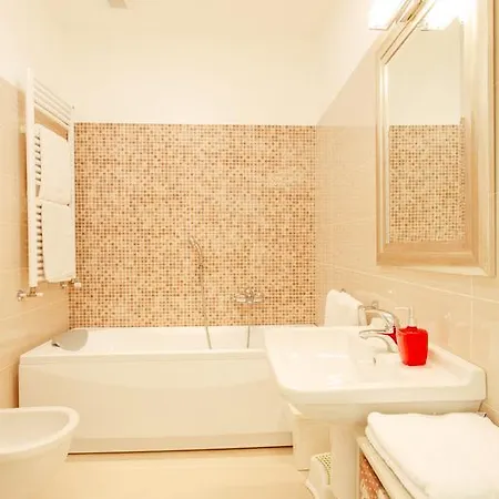 Apartamento Gran Fausto Flats *