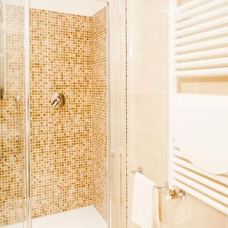 Apartamento Gran Fausto Flats *